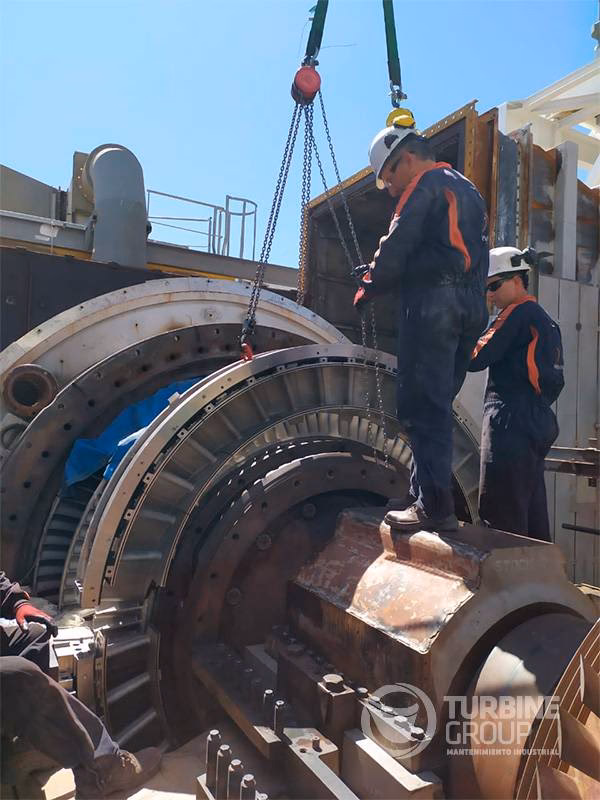 ¿Qué trabajos hacen en la central termoeléctrica?