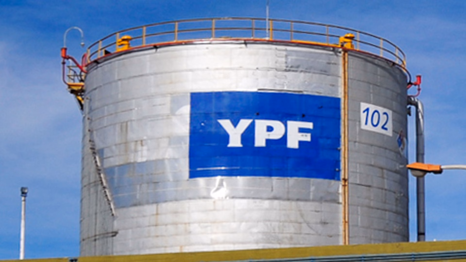 ¿Cuáles son los colores de los tanques de almacenamiento?