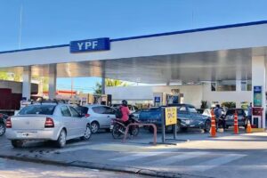 YPF Cucchiara Hnos. Combustible-GNC-Full