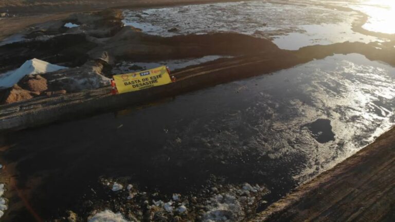 YPF y el Desafío de las Industrias Contaminantes