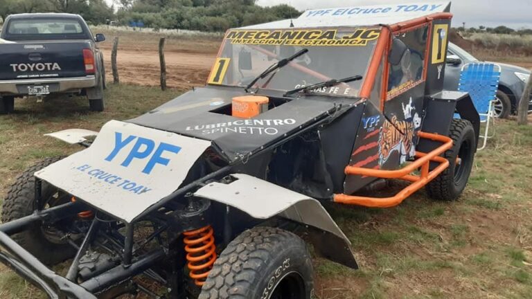 El auto del Pity Martínez: Fuego, riesgo y prevención