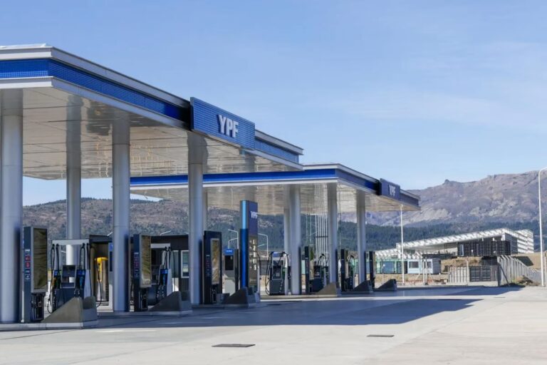 Viaje a Bariloche: ¿Cuánto cuesta en nafta?