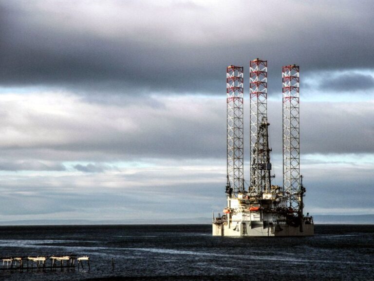 YPF: El Desafío de la Exploración Offshore