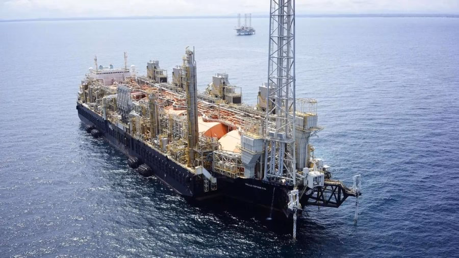 ¿Cuánto gas transporta un barco?