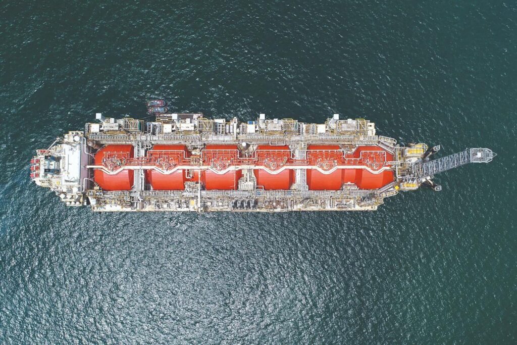 Gigantes del Mar: El Desafío Energético Flotante