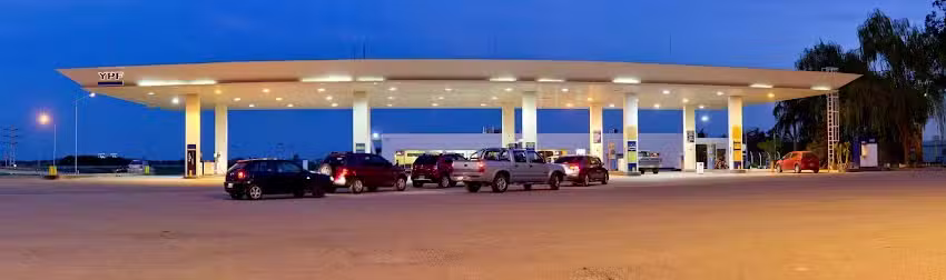 YPF Full – GNC – Autopista Cordoba Rosario – Grupo Pignatta