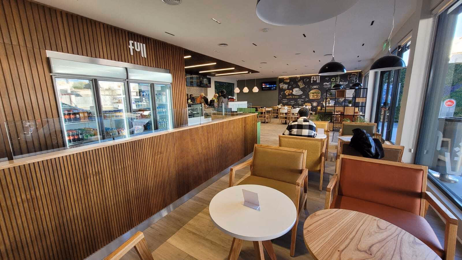 ¿Qué es una tienda full YPF?