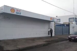 YPF GAS-ZAPIOLA GAS SA-Distribuidor oficial-Punto de Venta Merlo calle Madariaga