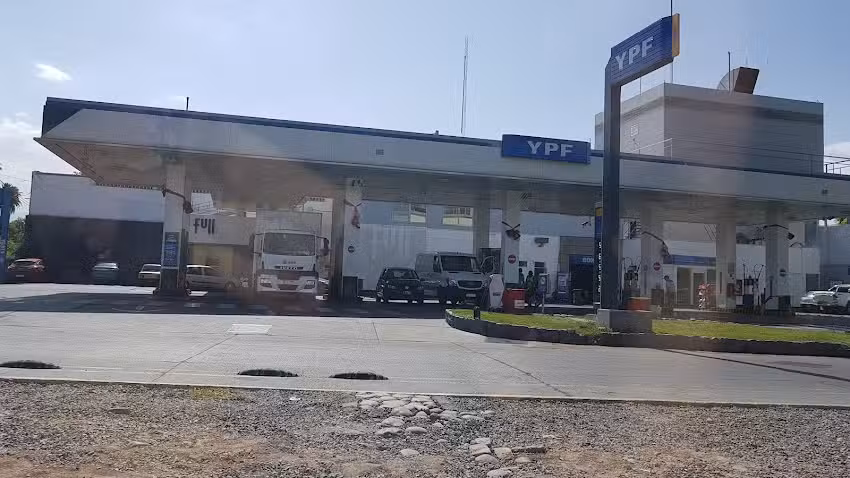 YPF Mendoza Fundacional | Ciudad