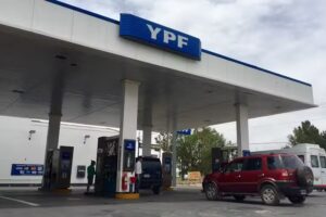 YPF Neuquén Petro Oeste (Suc Belgrano y Collón Cura)