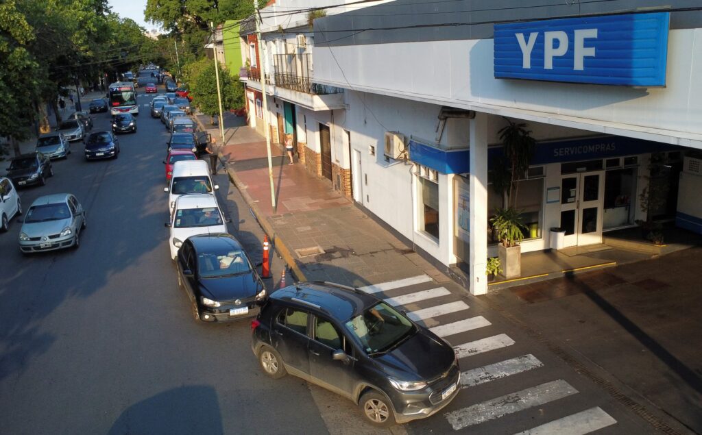 YPF unifica sus apps: Adiós al buscador de estaciones